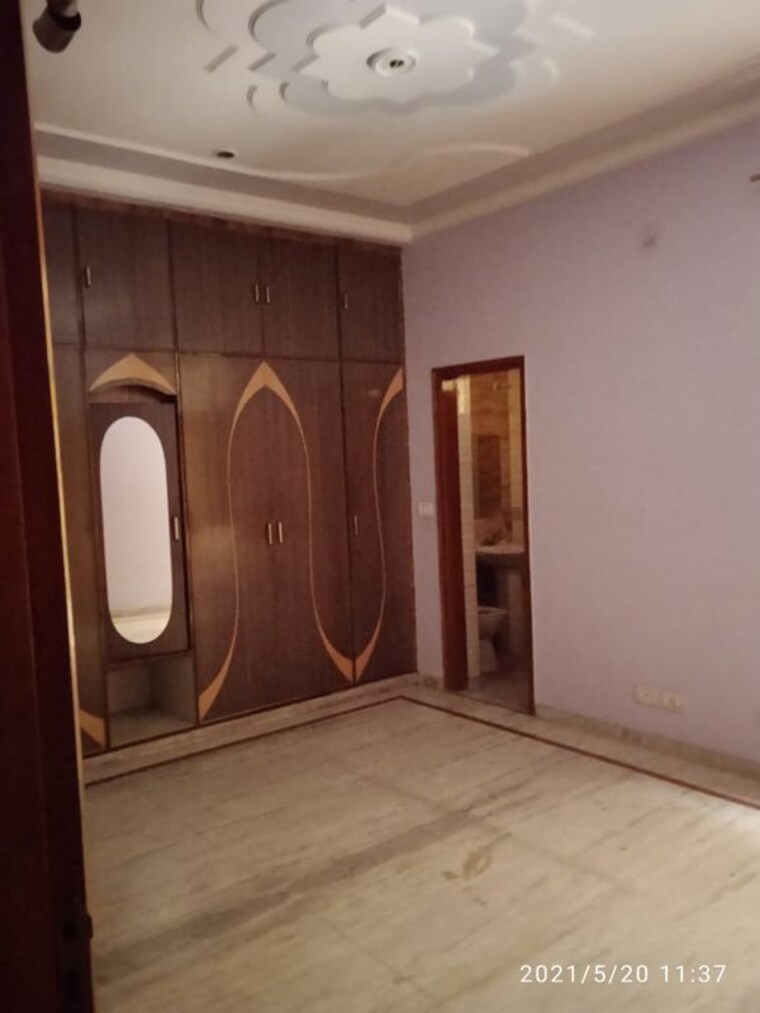 Bathroom, sector 14 2 Bedroom 1489 Sq.Ft. Independent House In Sector 14 Gurgaon 10578584
