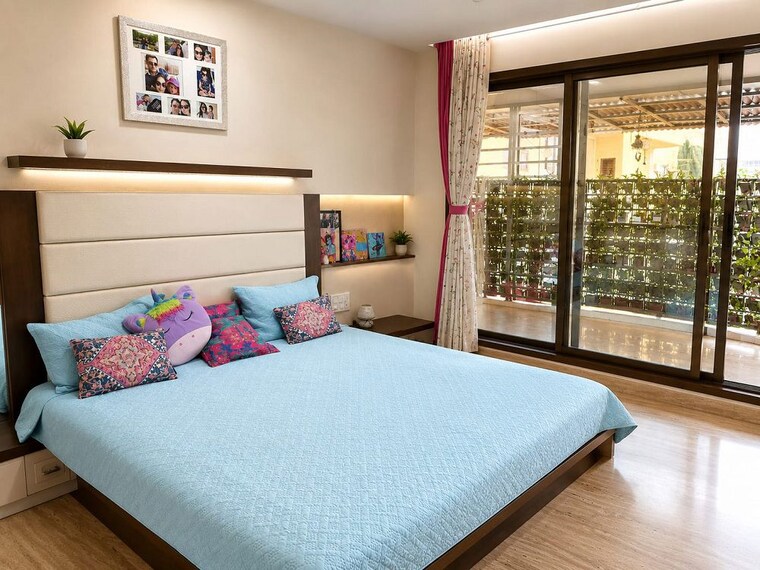 Bedroom, khar west 3 Bedroom 1100 Sq.Ft. Apartment In Khar West Mumbai 10578669