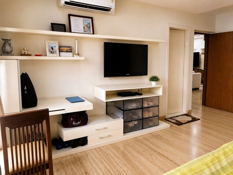 Bedroom, khar west 3 Bedroom 1100 Sq.Ft. Apartment In Khar West Mumbai 10578669