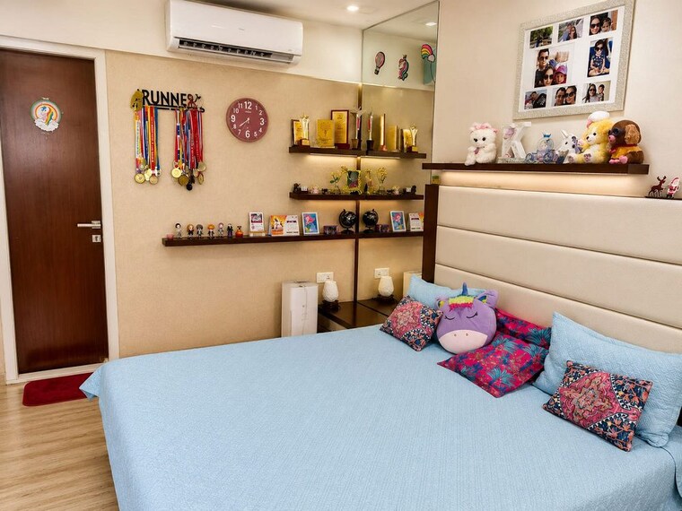 Bedroom, khar west 3 Bedroom 1100 Sq.Ft. Apartment In Khar West Mumbai 10578669