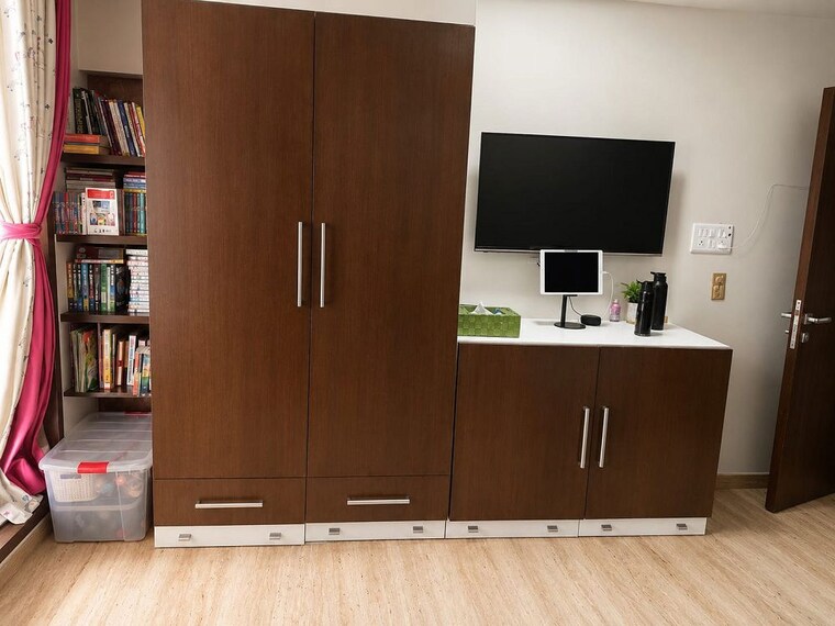 Bedroom, khar west 3 Bedroom 1100 Sq.Ft. Apartment In Khar West Mumbai 10578669