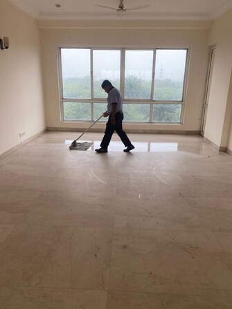 4 BHK + Servant Room Apartment For Sale in Kailash Nath The Kings Reserve in Gamma Ii Greater Noida, Greater Noida
