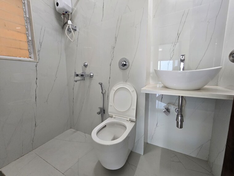 Bathroom, anmol-priti 2 Bedroom 600 Sq.Ft. Apartment In Kandivali West Mumbai 10578685