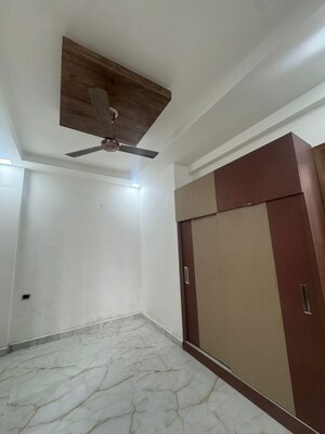Room in 2 BHK Builder Floor at Kingson Green Villa Phase 2, Panchsheel Green – for Sale