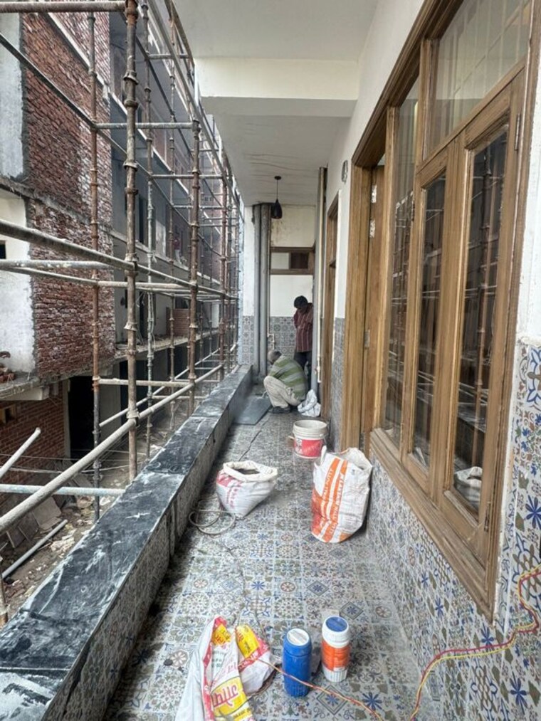 Balcony, kingson-green-villa-phase-2 2 Bedroom 1108 Sq.Ft. Builder Floor In Panchsheel Green Greater Noida 10578699
