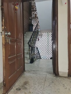 2 BHK Builder Floor For Rent in East Of Kailash