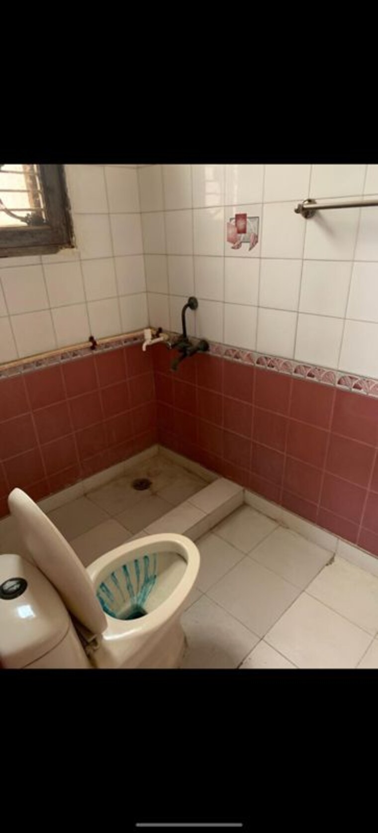 Bathroom, sector 51 2 Bedroom 400 Sq.Mt. Independent House In Sector 51 Noida 10578723