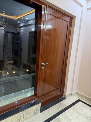 Furnished Amenities in 3 BHK Villa at Sector 47 – for Rent