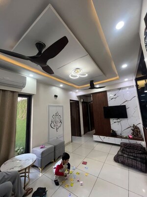 Team Area in 3 BHK Apartment at Nirala World Estate I, Tech Zone 4 Greater Noida – for Rent