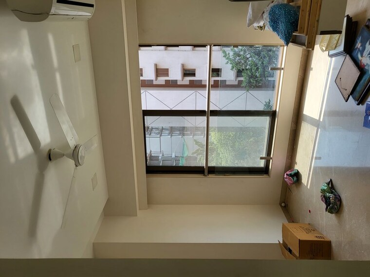 Balcony, chembur colony 3 Bedroom 1200 Sq.Ft. Apartment In Chembur Colony Mumbai 10578713
