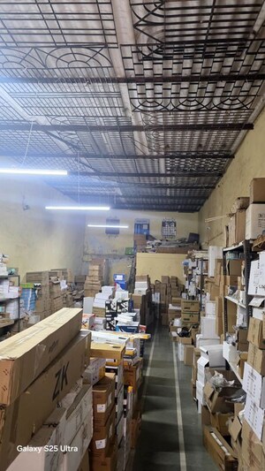  Warehouse For Sale in Kothari Compound, Kokanipada