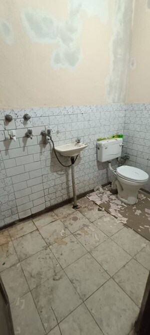 Bathroom in 2 BHK Independent House at Rohini Sector 8 – for Rent