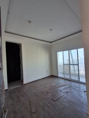 Room in 4 BHK Apartment at Apex Alphabet, Tech Zone 4 Greater Noida – for Rent