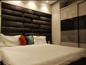 Bedroom in 2 BHK Apartment at Lodha Amara, Kolshet Road – for Sale