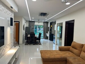 Team Area in 3 BHK Apartment at Honer Vivantis, Gopanpally – for Rent