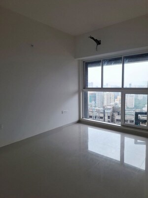 Room in 2 BHK Apartment at L & T Rejuve 360 Tower A, Mulund West – for Rent