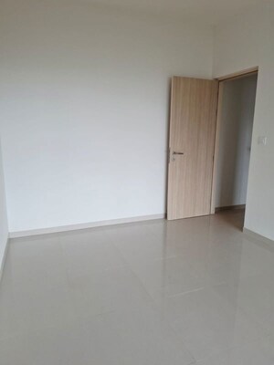 Room in 2 BHK Apartment at L & T Rejuve 360 Tower A, Mulund West – for Rent