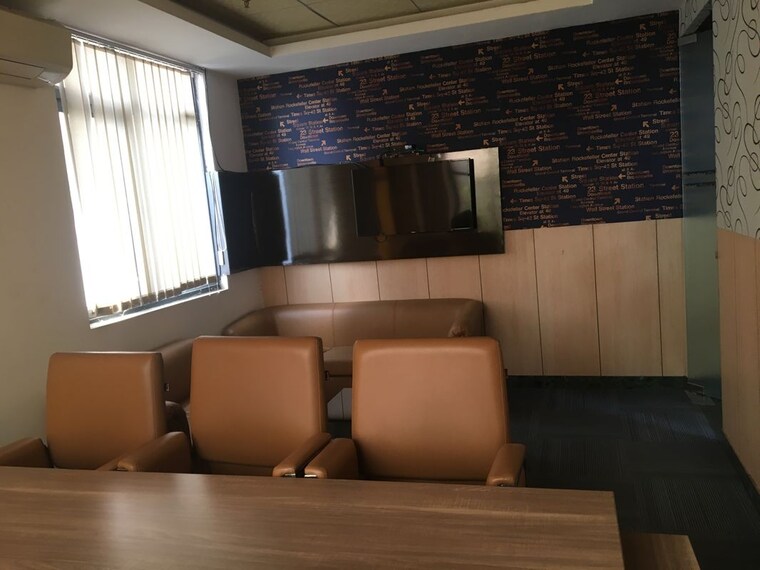 Common Area, sector 63 Commercial Office Space in IT/SEZ 2300 Sq.Ft. In Sector 63 Noida 10578800