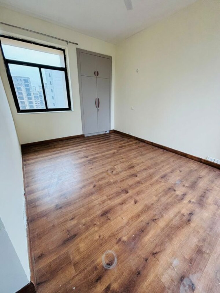 Room, unitech-cascades 3 Bedroom 2700 Sq.Ft. Apartment In Pi Greater Noida Greater Noida 10578821