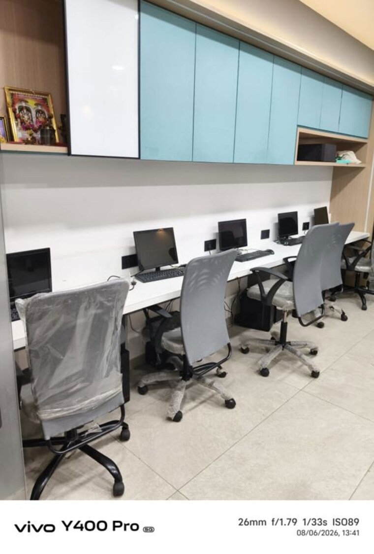 Team Area, bhoomi-9-business-bay Commercial Office Space 470 Sq.Ft. In Malad West Mumbai 10578825