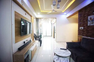 Team Area in 2 BHK Apartment at Nikol – for Sale