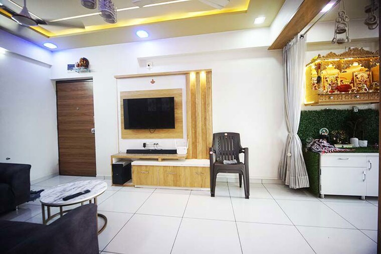 Living Room, nikol 2 Bedroom 128 Sq.Yd. Apartment In Nikol Ahmedabad 10578855