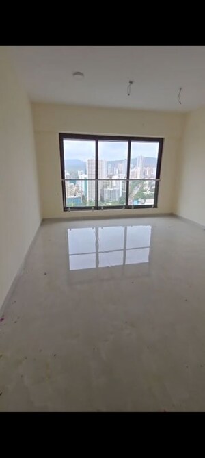 Room in 2 BHK Apartment at IM Applaud 38, Goregaon East – for Sale