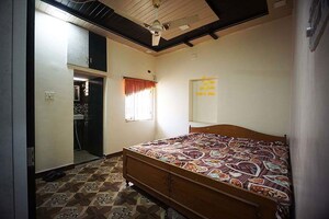 Bedroom in 4 BHK Independent House at Ghodasar – for Sale