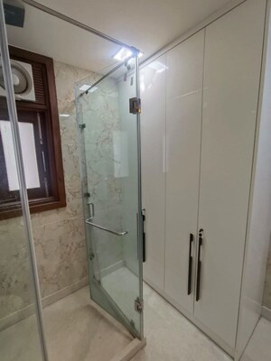 Bathroom in 2 BHK Builder Floor at Green Park – for Rent