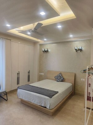 Bedroom in 2 BHK Builder Floor at Green Park – for Rent