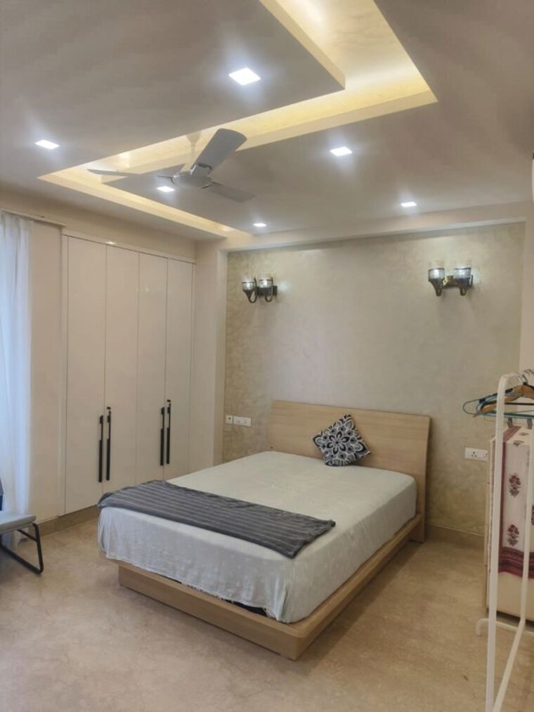 Bedroom, green park 2 Bedroom 175 Sq.Yd. Builder Floor In Green Park Delhi 10578906