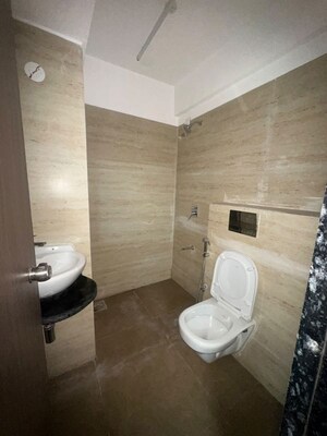 Bathroom in 3 BHK Apartment at Hum Solaris, Kandivali West – for Rent