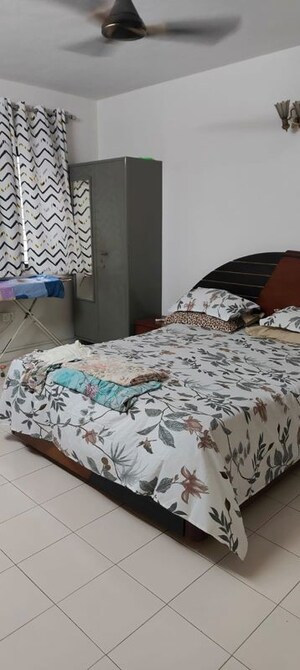 Bedroom in 2 BHK Apartment at Viman Nagar – for Rent