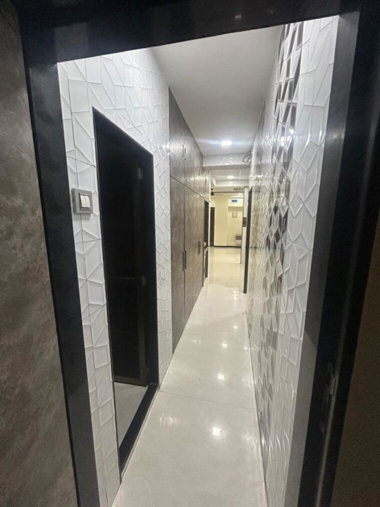 undefined, satellite-tower 2 Bedroom 950 Sq.Ft. Apartment In Goregaon East Mumbai 10578921