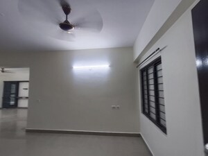 Room in 3 BHK Apartment at Miyapur – for Rent