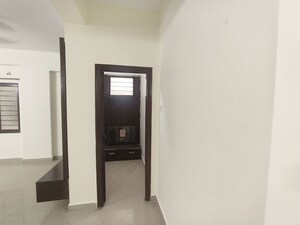 Room in 3 BHK Apartment at Miyapur – for Rent
