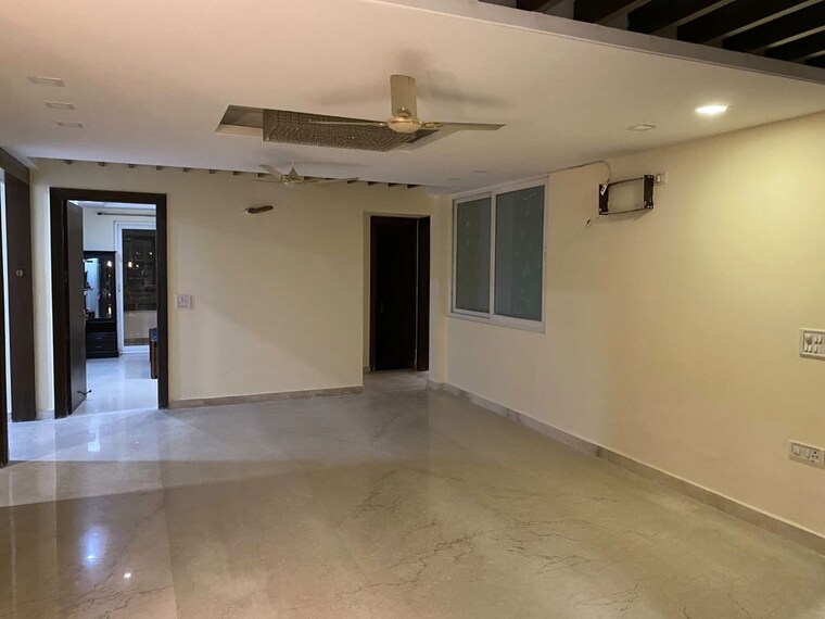 Room, south city 2 4 Bedroom 2800 Sq.Ft. Builder Floor In South City 2 Gurgaon 10578976