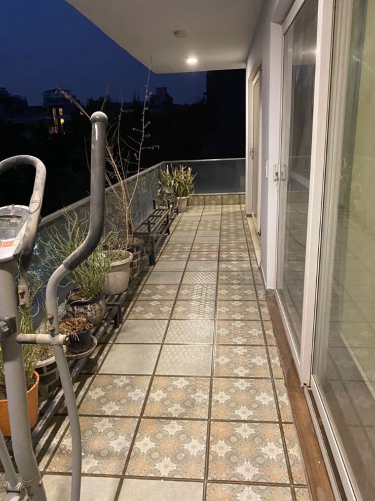 Balcony, south city 2 4 Bedroom 2800 Sq.Ft. Builder Floor In South City 2 Gurgaon 10578976
