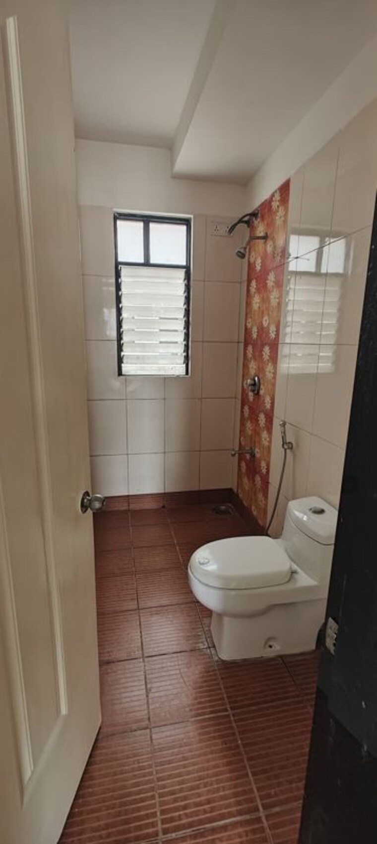 Bathroom, sarang-nanded-city 2 Bedroom 1200 Sq.Ft. Apartment In Sinhagad Pune 10578968
