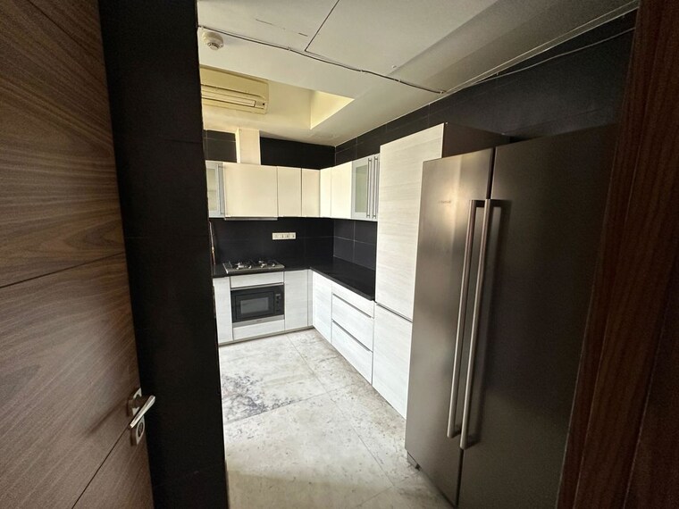 Kitchen, m3m-golf-estate 4 Bedroom 4000 Sq.Ft. Apartment In Sector 65 Gurgaon 10578975
