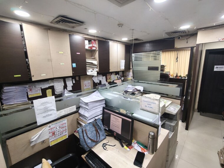 Team Area, netaji subhash place Commercial Office Space 548 Sq.Ft. In Netaji Subhash Place Delhi 10578981
