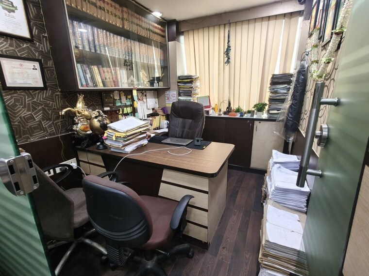 Team Area, netaji subhash place Commercial Office Space 548 Sq.Ft. In Netaji Subhash Place Delhi 10578981