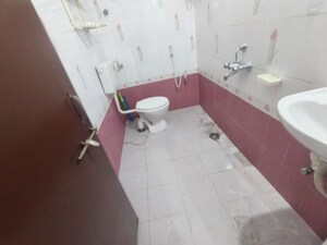 Bathroom in 2.5 BHK Apartment at Pjr Layout – for Rent
