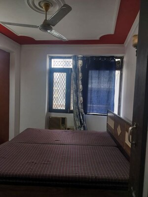 1 BHK Builder Floor For Rent in Neb Sarai