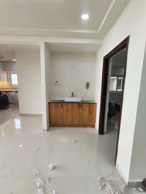 Room in 3 BHK Apartment at ASBL Spire, Kokapet – for Rent