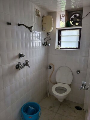 Bathroom in 2 BHK Apartment at Dosti Estates, Wadala East – for Rent