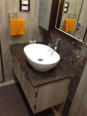 Bathroom in 2.5 BHK Apartment at Oberoi Realty Woods, Goregaon East – for Rent
