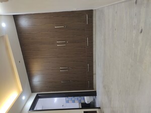 Furnished Amenities in 3 BHK Builder Floor at East Of Kailash – for Rent