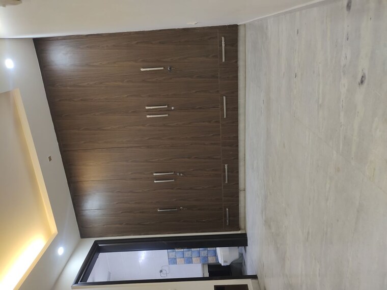 undefined, east of kailash 3 Bedroom 2000 Sq.Ft. Builder Floor In East Of Kailash Delhi 10579071