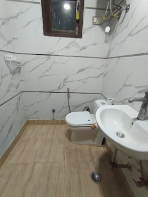 Bathroom in 3 BHK Builder Floor at Panchsheel Vihar – for Rent